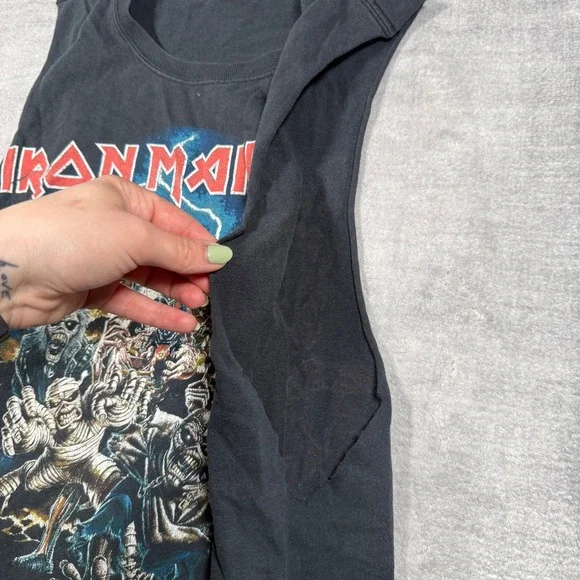Iron Maiden Shirt Mens Large Black Vintage Y2K Best Of The Beast Metal Cut Off - Picture 5 of 11